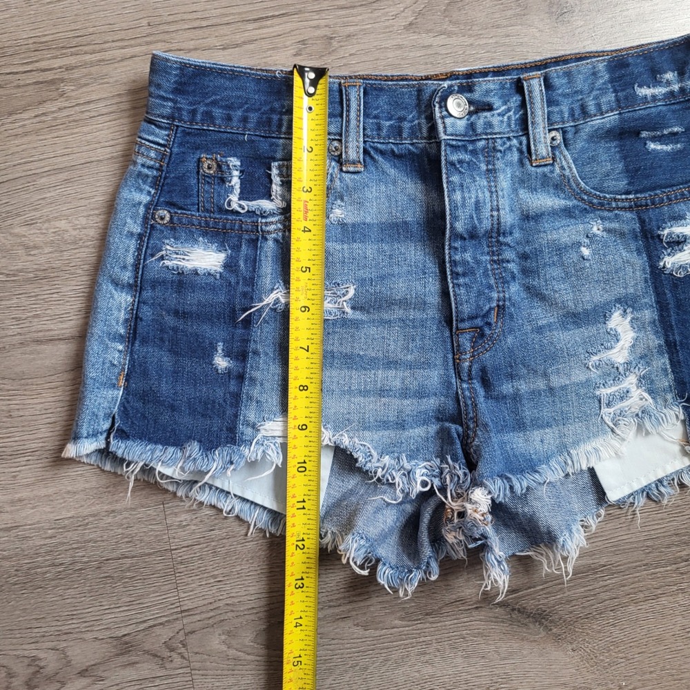 American Eagle Outfitters Vintage Hi Rise Festival Denim Shorts Distressed sz 4 - Picture 7 of 10